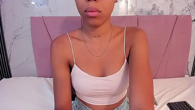 Snapshot of Mia_Duarte1 chatting on 13, 7, 2026 Mia Duarte1 online show from 13, 7, 2026