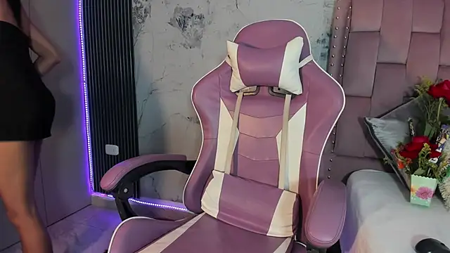 Mia Duarte1 online show from 20, 9, 2025