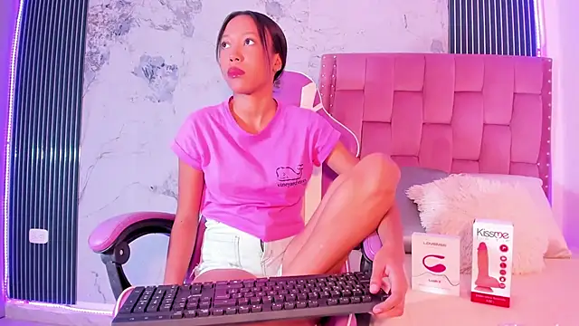 Mia Duarte1 online show from 30, 9, 2025