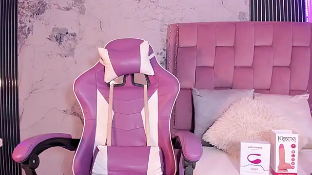 Mia Duarte1 online show from 25, 9, 2025