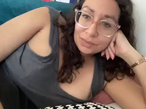 RosaFreya online show from 19, 7, 2026