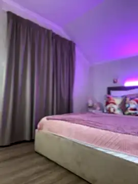 Snapshot of SugarDanger chatting on 28, 11, 2025 SugarDanger online show from 28, 11, 2025