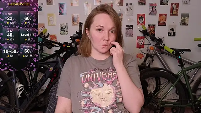 BellaMurrr online show from 6, 11, 2025