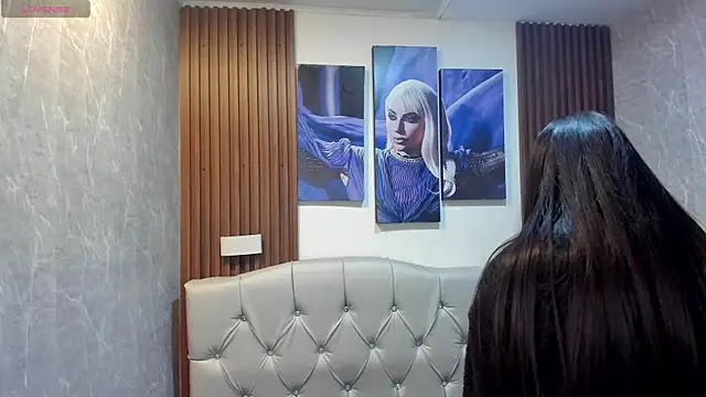 Snapshot of Sophi_Thaylorr chatting on 28, 10, 2025 Sophi Thaylorr online show from 28, 10, 2025