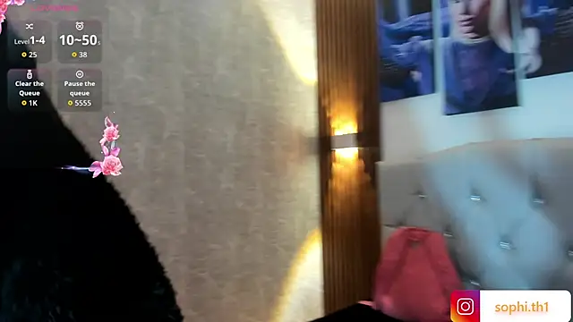 Snapshot of Sophi_Thaylorr chatting on 26, 9, 2025 Sophi Thaylorr online show from 26, 9, 2025