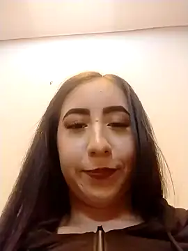 Snapshot of Sophi_Thaylorr chatting on 22, 10, 2025 Sophi Thaylorr online show from 22, 10, 2025