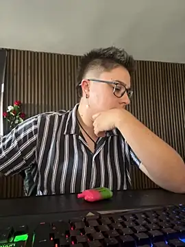 IanGilbert online show from 1, 12, 2025