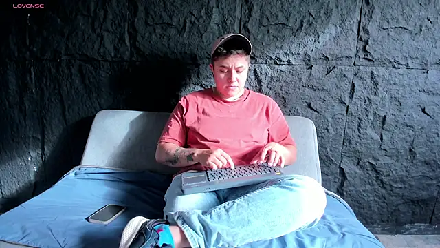 IanGilbert online show from 6, 11, 2025