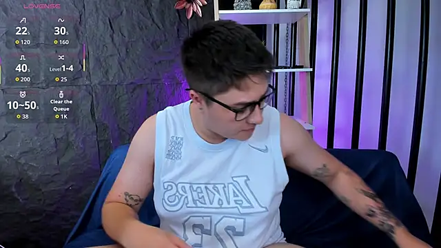 IanGilbert online show from 16, 10, 2025