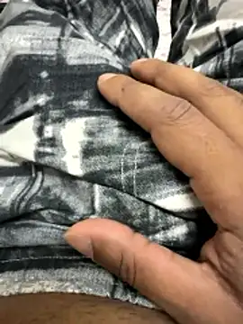 Honeyxoxx online show from 16, 4, 2026