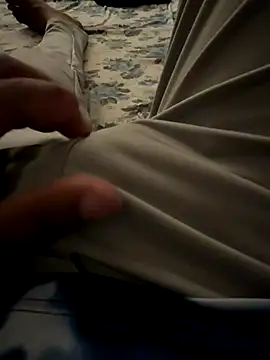 Snapshot of Honeyxoxx chatting on 12, 9, 2025 Honeyxoxx online show from 12, 9, 2025