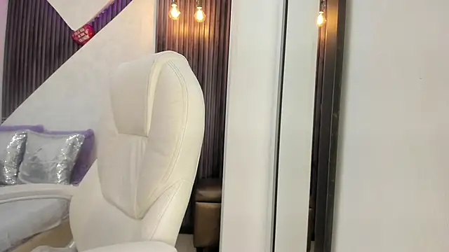 roxana santini online show from 24, 11, 2025