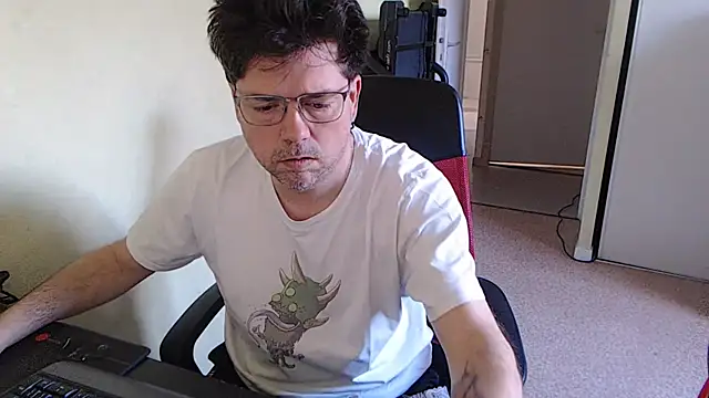 blueandwhite1 online show from 4, 4, 2026