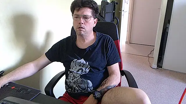 blueandwhite1 online show from 9, 4, 2026