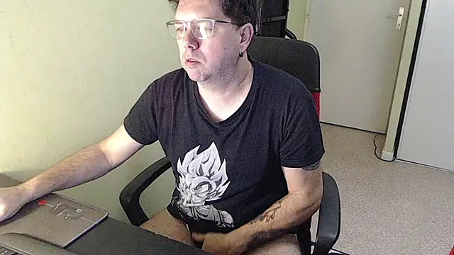 blueandwhite1 online show from 7, 2, 2026