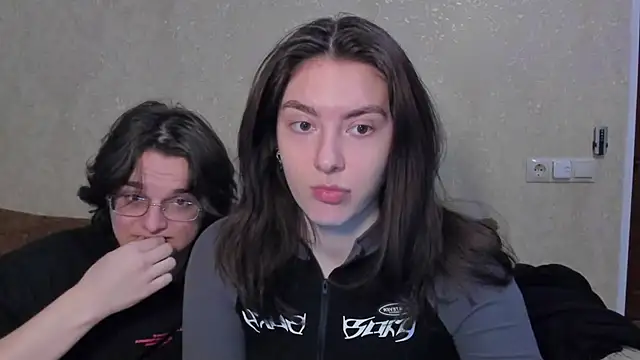 muuur fam online show from 13, 1, 2026