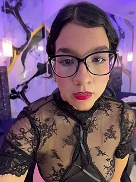 GiaCutee online show from 11, 4, 2026