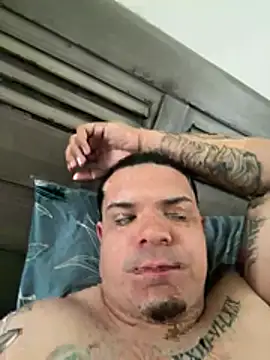 YadielPublic online show from 21, 2, 2026