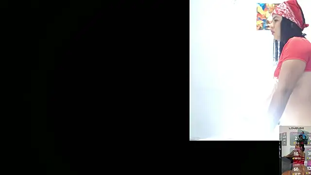 Snapshot of Emily_Thompson33 chatting on 12, 11, 2025 Emily Thompson33 online show from 12, 11, 2025