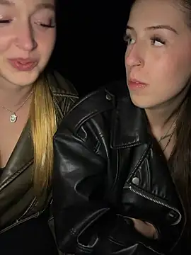 Snapshot of lisapeperoni chatting on 6, 3, 2026 lisapeperoni online show from 6, 3, 2026