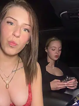 Snapshot of lisapeperoni chatting on 4, 3, 2026 lisapeperoni online show from 4, 3, 2026