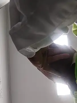 danigarci2307 online show from 6, 11, 2025