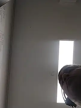 danigarci2307 online show from 17, 12, 2025