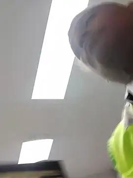 danigarci2307 online show from 18, 12, 2025