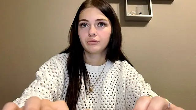 TianaWidell online show from 28, 9, 2025