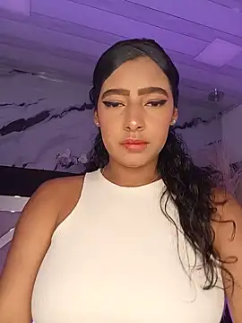 Zoe-Johnson  online show from 13, 6, 2026