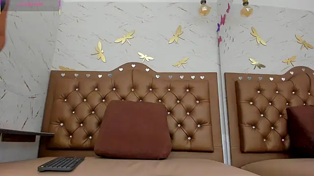 Zoe-Johnson  online show from 24, 9, 2025