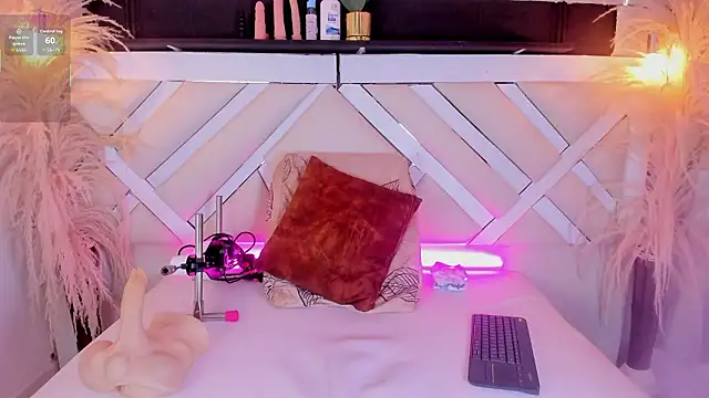 Zoe-Johnson  online show from 14, 3, 2026