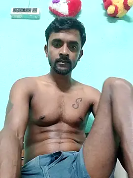 Snapshot of ShinuRoy chatting on 15, 10, 2025 ShinuRoy online show from 15, 10, 2025