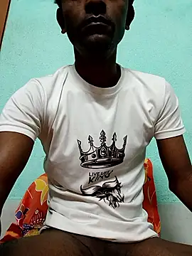 Snapshot of ShinuRoy chatting on 23, 11, 2025 ShinuRoy online show from 23, 11, 2025