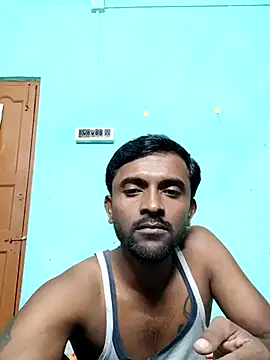 Snapshot of ShinuRoy chatting on 19, 11, 2025 ShinuRoy online show from 19, 11, 2025