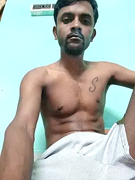 Snapshot of ShinuRoy chatting on 10, 10, 2025 ShinuRoy online show from 10, 10, 2025