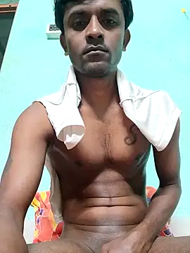 Snapshot of ShinuRoy chatting on 25, 11, 2025 ShinuRoy online show from 25, 11, 2025