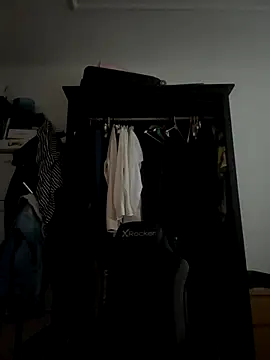 tomuchdrugsinmycum online show from 22, 11, 2025