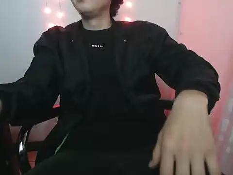 LiamMason online show from 1, 12, 2025