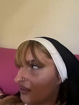 Snapshot of Sexy_Bulgarian_woman chatting on 29, 10, 2025 Sexy Bulgarian woman online show from 29, 10, 2025