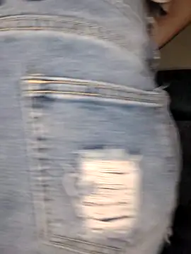 AnnieSparkle online show from 12, 9, 2025