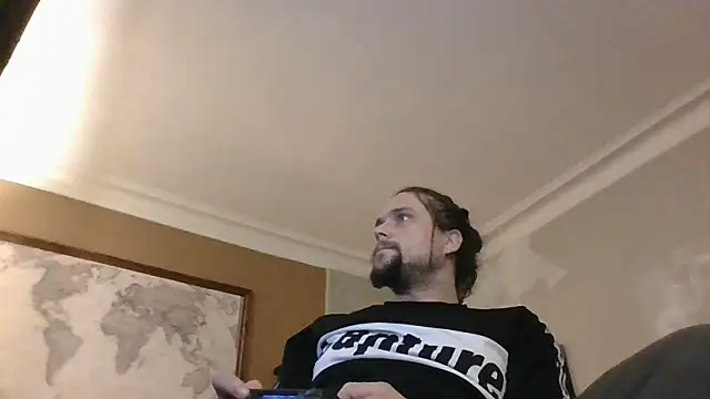 Titilouonlyf69 online show from 5, 10, 2025