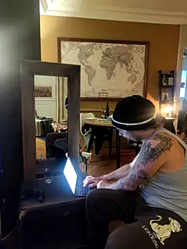 Titilouonlyf69 online show from 6, 10, 2025