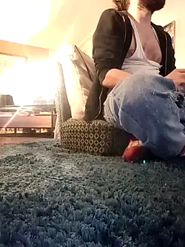 Titilouonlyf69 online show from 18, 12, 2025