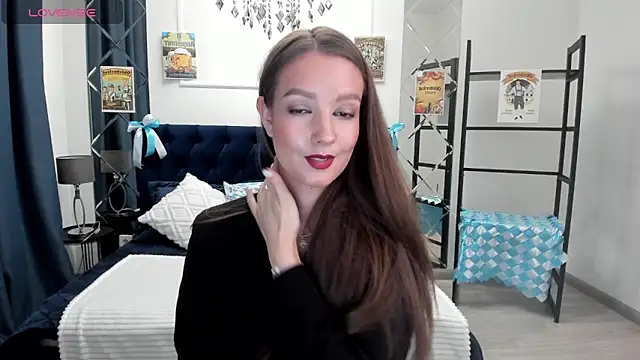 Snapshot of LoraSunnyy chatting on 19, 9, 2025 LoraSunnyy online show from 19, 9, 2025