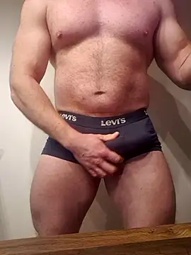 AlphaGymMale online show from 10, 2, 2026