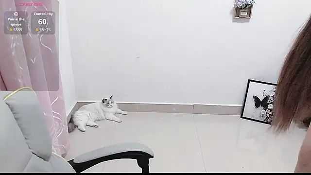 Abb-qiaoyi online show from 18, 9, 2025