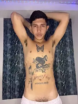 Alejandro BigCock22 online show from 20, 11, 2025