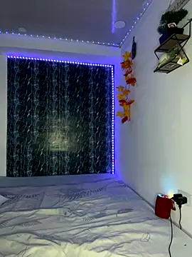 Alejandro BigCock22 online show from 24, 9, 2025