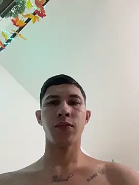 Alejandro BigCock22 online show from 2, 12, 2025